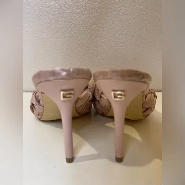 Guess‎ NWOT Women’s Byanna Woven Heels Sandals Size 9 - Image 6
