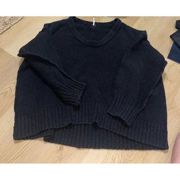 Free People Navy Blue Sweater - Image 2
