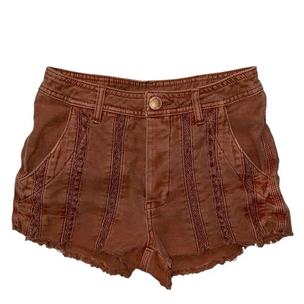 Free People Great Expectations Lace Cutout Shorts Size 2 - Image 2