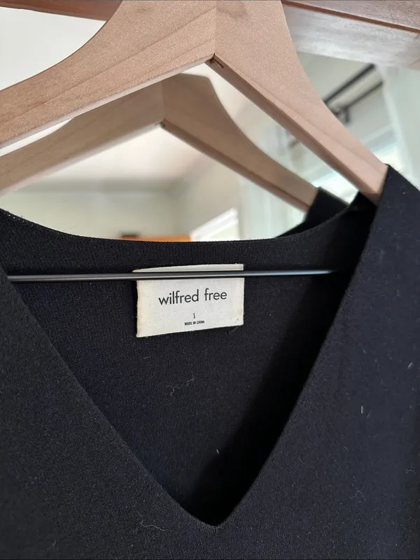 Aritzia Wilfred Free Souvenir Sweater Black Size 1 S - Image 4