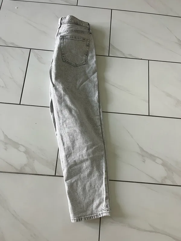 Gap Jeans Women’s moms jeans gray - Image 4