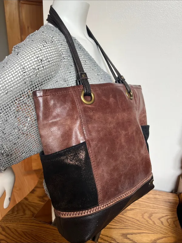 The Sak Two-Tone Brown and Black Leather Tote - Image 3