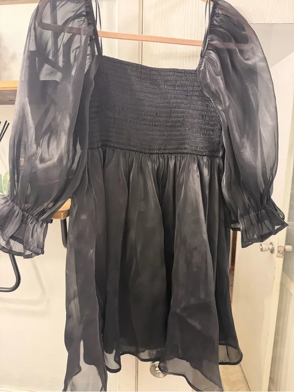 Sheer Black Puff - Image 4