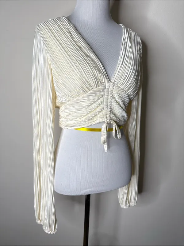 ShowPo Ivory Satin Jondra Ruched Front Long Sleeve Plisse Blouse NWT 4 - Image 3