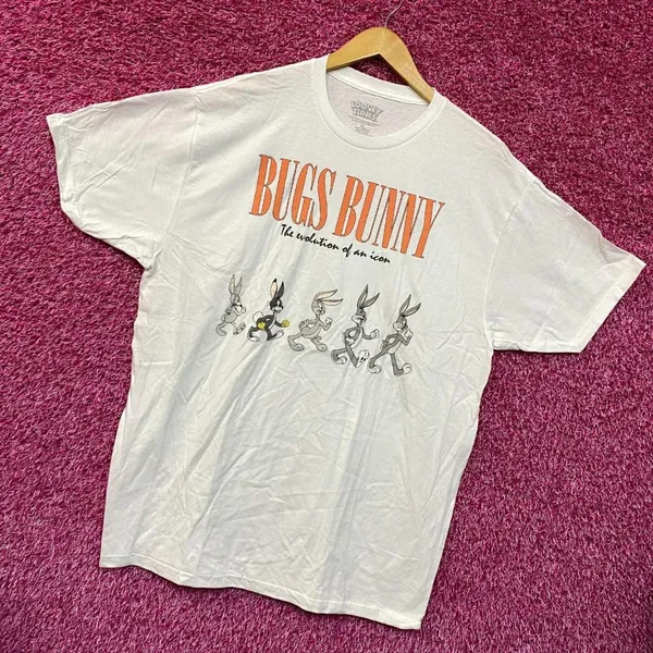 Looney Tunes Bugs Bunny Evolution of an Icon Tshirt size Extra Large - Image 3