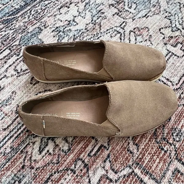 TOMS Desert Tan Suede Women's Palma Wrap Slip-Ons 10014282 size 8 - Image 2