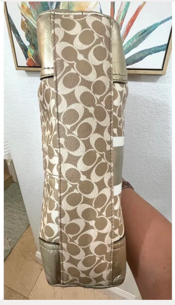 Coach Beige Signature Stripe Tote With Gold Trim - Image 4