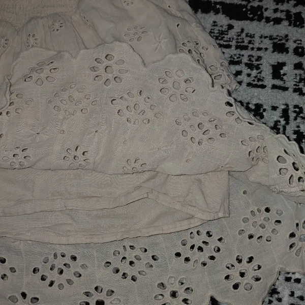 Bershka Size S Cream Tiered Ruffle Dress Eyelet Smocked Puff Sleeve - Image 10