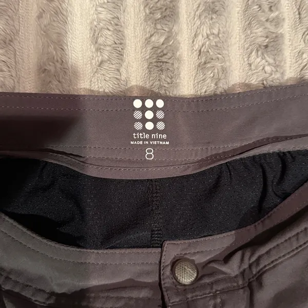 Title Nine Women 8 Athletic Skort Taupe Gray Hiking Golf Tennis Skirt Liner - Image 3