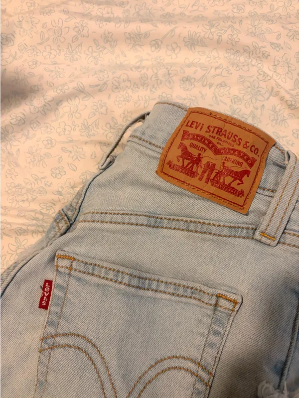 Levis jeans - Image 2