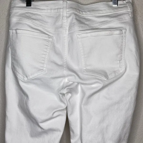 Old Navy Straight Mid Rise Jeans White‎ - Image 5