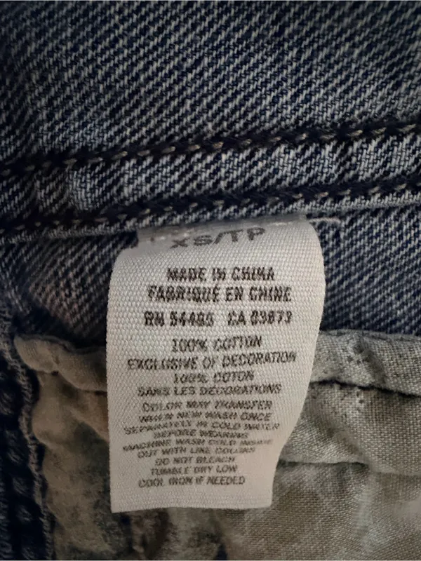 American Eagle Outfitters Light Blue Denim Jacket - Image 5