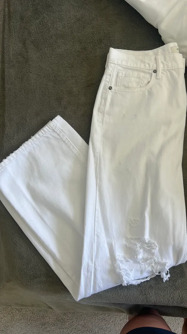 Hidden Jeans Logan Distressed  - Image 4
