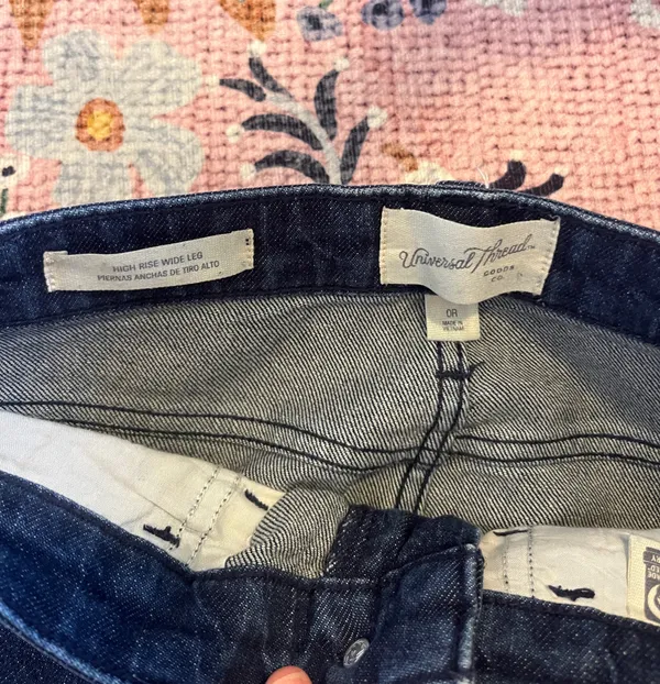 Universal Thread Jeans Wide-Leg - Image 4