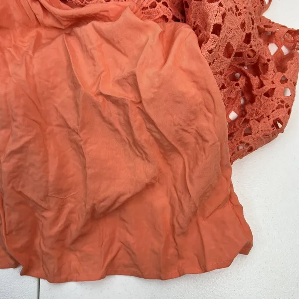 ASTR the Label Size S Dress Lace A Line Midi Wedding Guest Coral Lined V-neck‎ - Image 9