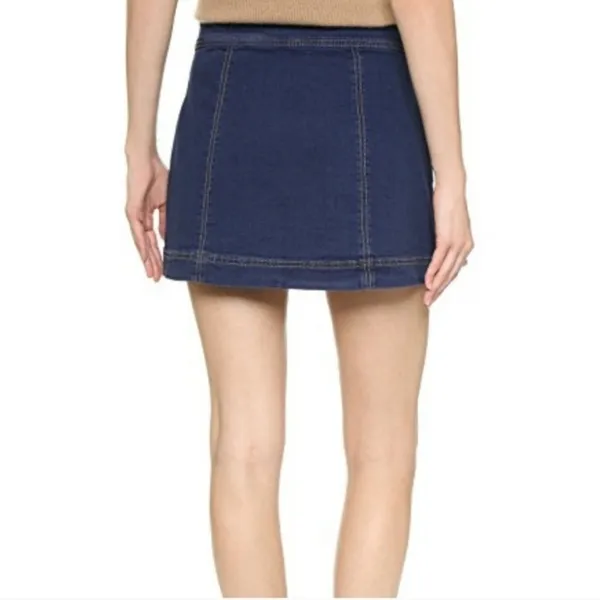 Free People Denim button down mini skirt size 4 - Image 2