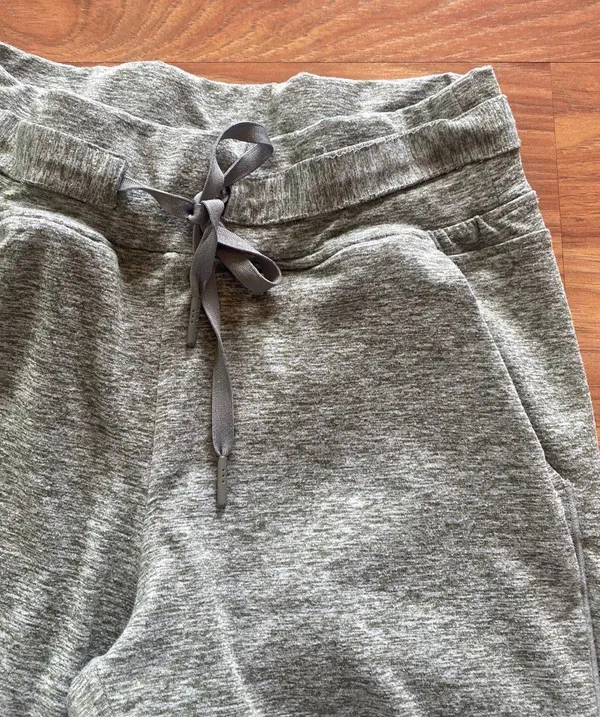 Select Jogger - Image 4