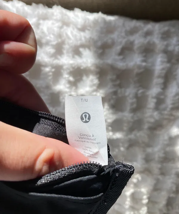 Lululemon Wallet - Image 3