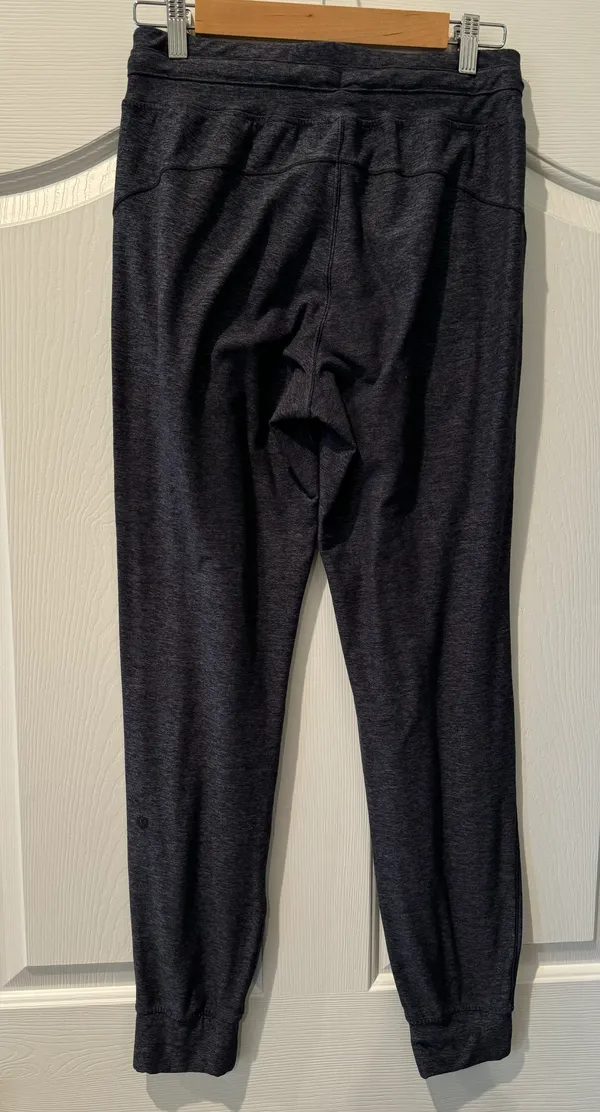 Lululemon Joggers - Image 4