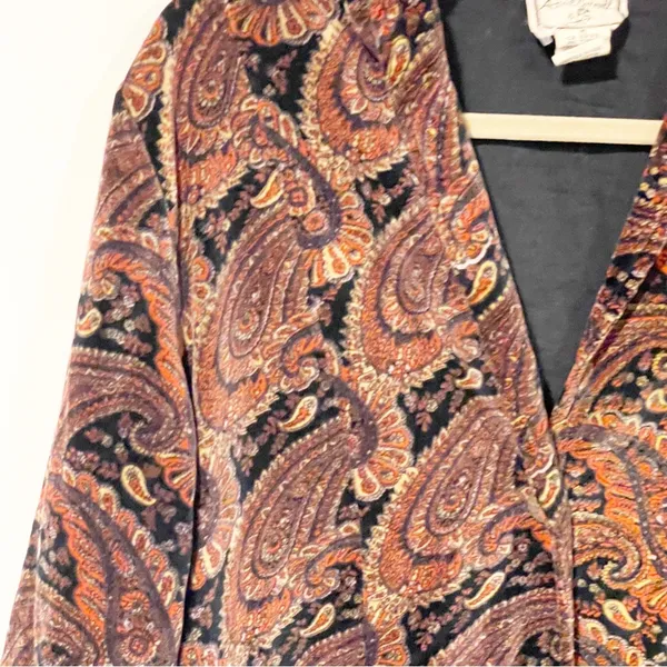 April Cornell Size Medium Red Orange Paisley‎ Velvet Button Front Lined Jacket - Image 2