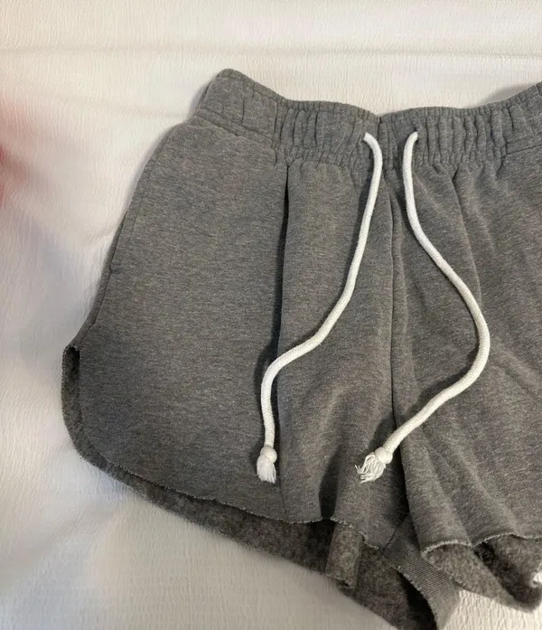 Target sweat shorts - Image 3