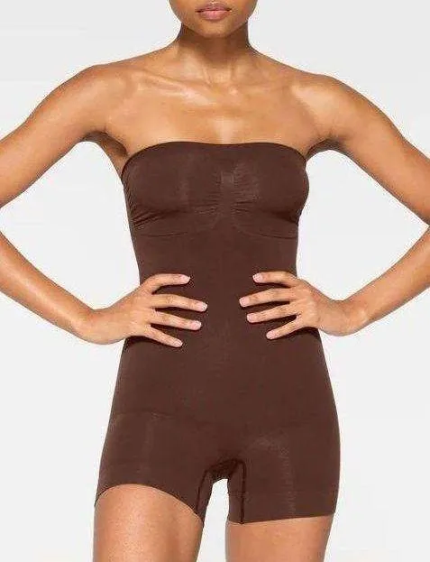 SKIMS Strapless Sculpting Shortie Bodysuit XS - Image 3