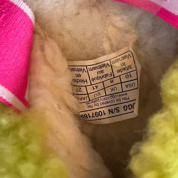 UGG Colorful Cozy Slippers – Women’s Size 10, Bright & Barely Worn - Image 8