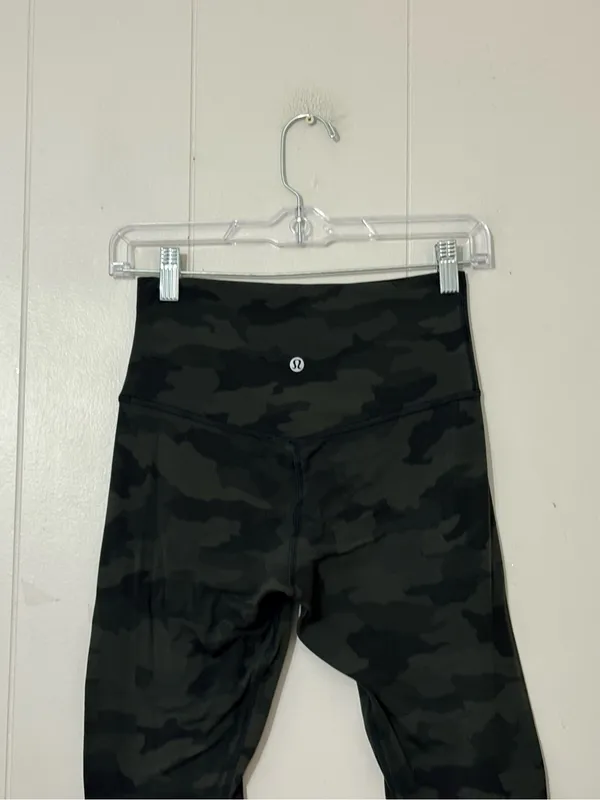 Lululemon Align High Rise Pant 28” Heritage 365 Camo Deep Coal Multi Size 6 - Image 4