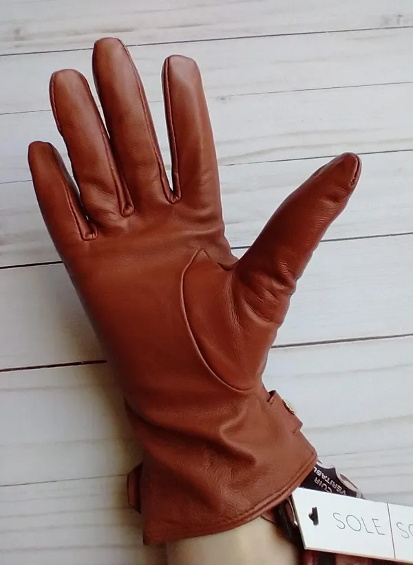 Sole Society Leather Gloves with Studs NWT - Image 4