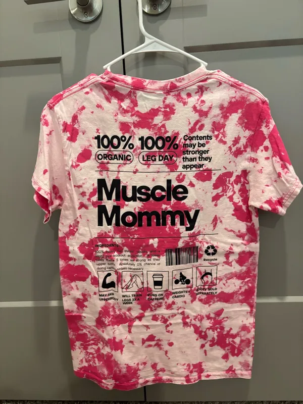 Muscle Mommy Tee Pink - Image 2