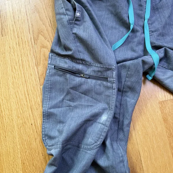 FIGS Scrub Pants Technical Collection Cargo Double Zips Gray Sz L W20SW2034 - Image 14