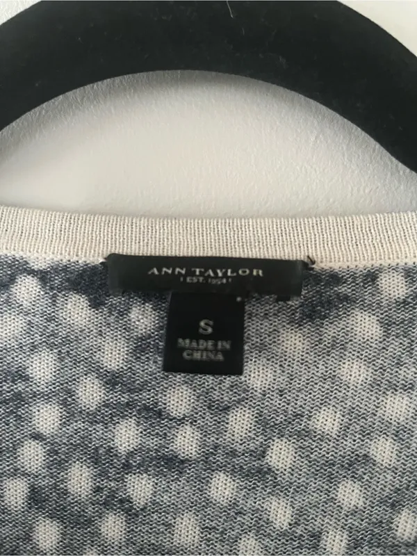 Ann Taylor Silk Cashmere Navy Blue Polka Dot Button Up Cardigan Small Teacher - Image 2