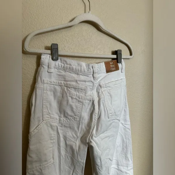 Free People‎ We The Free Tinsley Baggy High Rise Jean Size 26 in Optic White - Image 7