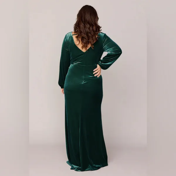 REVELRY Vera Velvet Dress in Emerald Green Size 4 | Evening | Bridesmaid Dress - Image 3