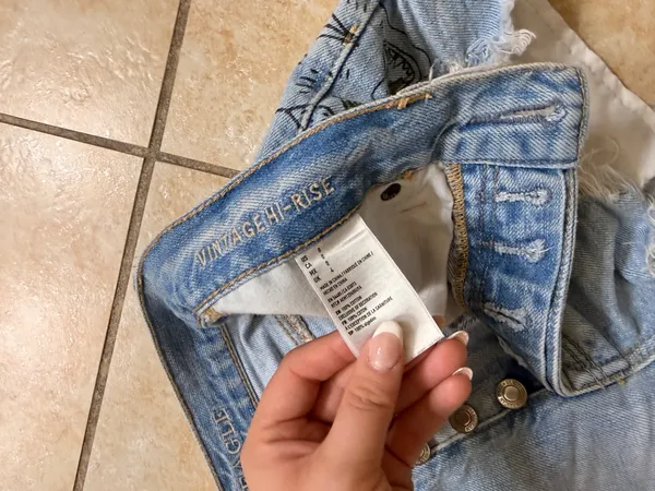 American Eagle Denim Shorts - Image 4