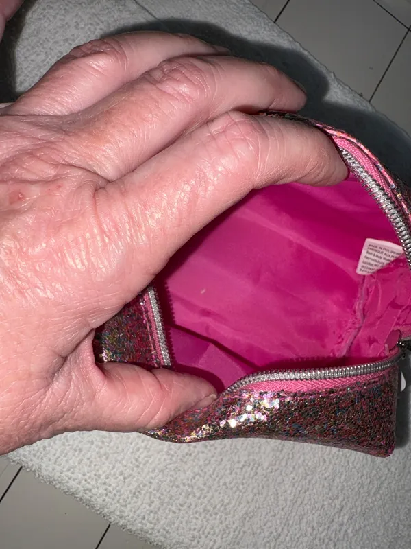Bath & Body Works Glitter Sequined Cosmetics Pouch zipper closure NWT - Image 2