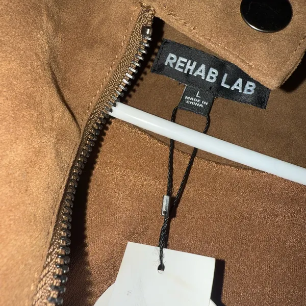 Rehab Lab - Suede Wheat Utility Jacket – Size Large NWT - Image 13