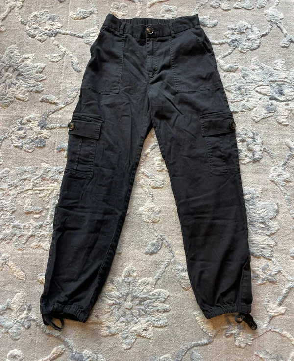 Amazon Black Cargo Pants - Image 2