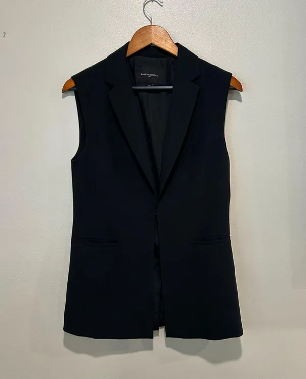 Banana Republic Vest (XS) - Image 3
