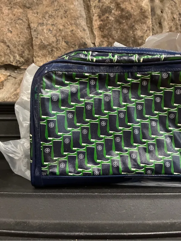 Tory Burch Rain Boot Large Cosmetic Case Bag Navy Galoshes 416 Blue Green NWT - Image 4