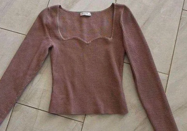 Sculpt Knit Sweetheart Longsleeve - Image 6