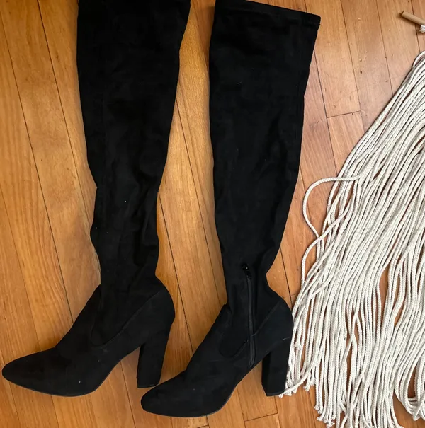 Forever 21 Black Long Boots - Image 2