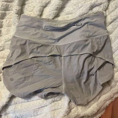 Lululemon Speed Up 4" - Image 2