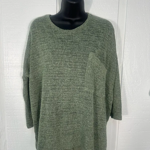 Audrey Women’s Green Sweater No Size EUC - Image 3