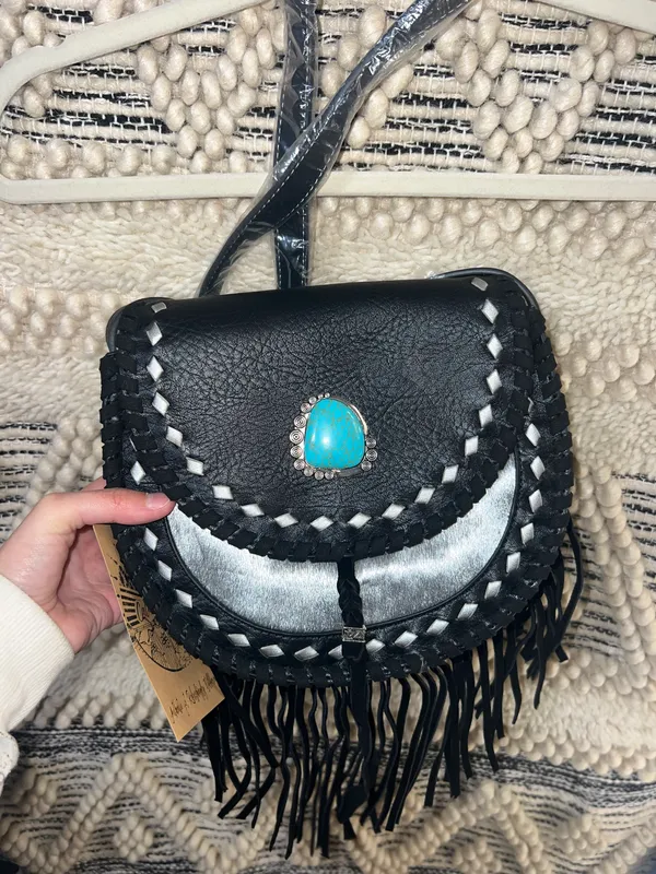 Trenditions Women's Catchfly Hairon Fringe Crossbody Bag - Image 3