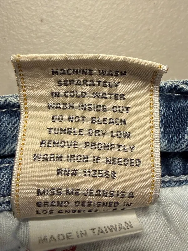 Y2K Miss Me Low Rise Bootcut Denim Jeans Women's 28 Rodeo Flap Pockets Festival - Image 13