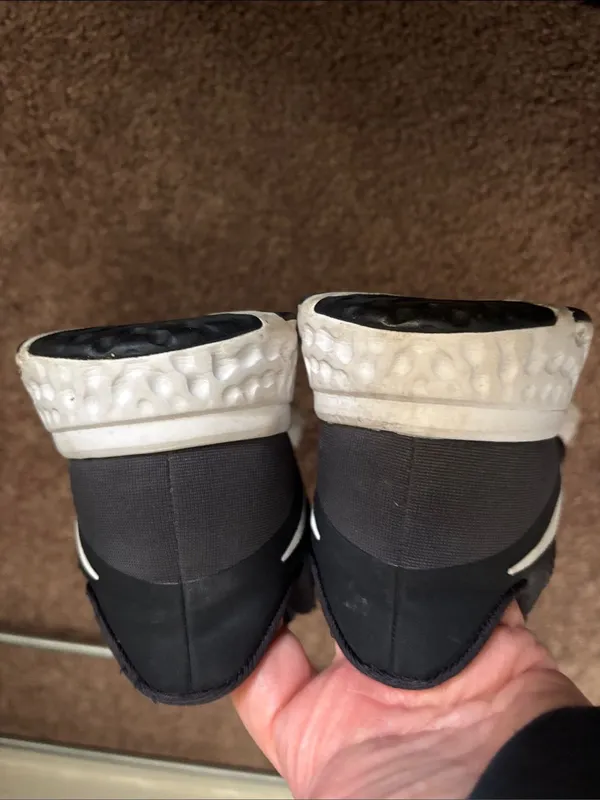 Nike Revolution Running Shoes Women’s Size 8 Black White Athletic Sneakers - Image 3