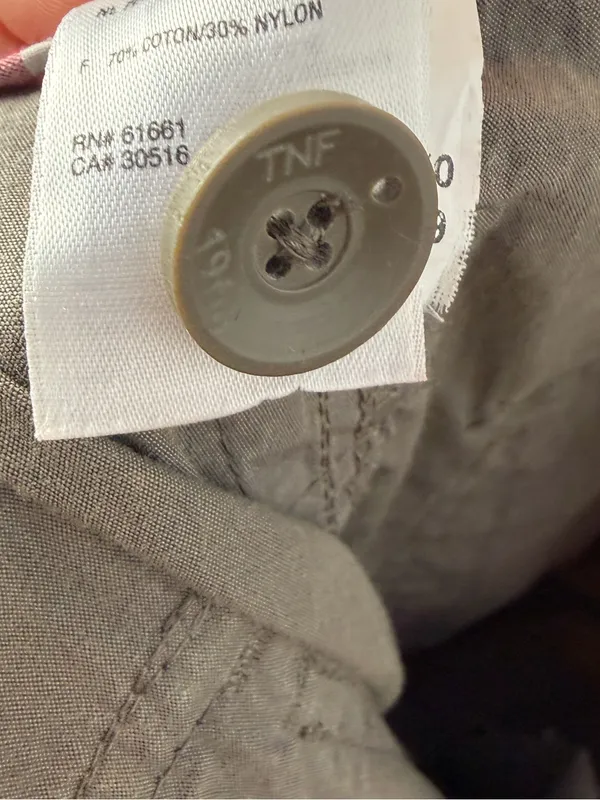 Vintage The North Face Cargo Capris with Drawstring Hiking‎ Pant in Green Size 4 - Image 9