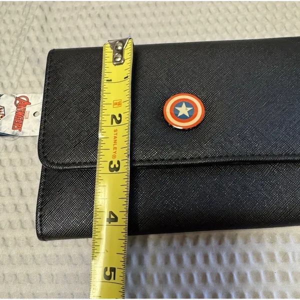 Buckle Down‎ Fold Over Black Wallet Captain America Shield Metal Emblem NWT - Image 10