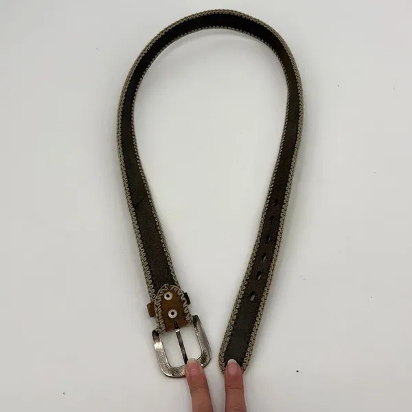Vintage Guess USA Y2K Belt Sz M Whipstich Retro Indie Festival Heritage Embossed - Image 3